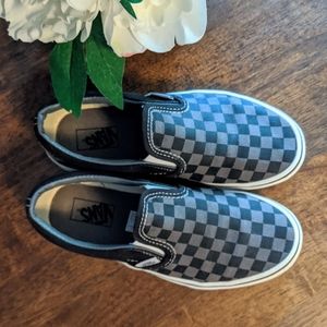 Kids Gray black check slip on Vans size 3